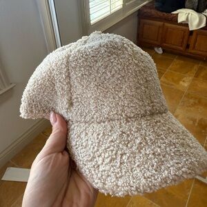 Zara Teddy Sherpa Baseball Cap